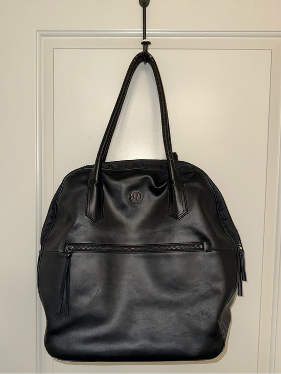 lululemon athletica Handbags - Lululemon Happy Hatha Hour Gym/Weekender/Yoga Bag-Rare